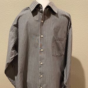 Arrow Long Sleeve Shirt